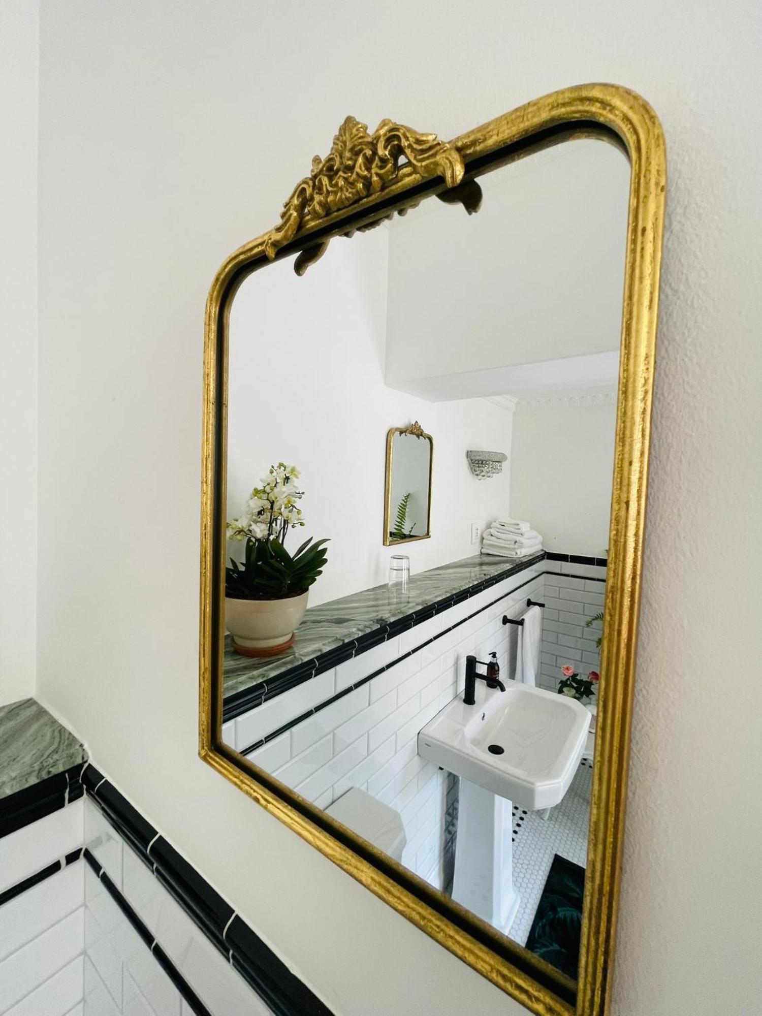 Homestay Martinique At Slivington Manor Cape Town